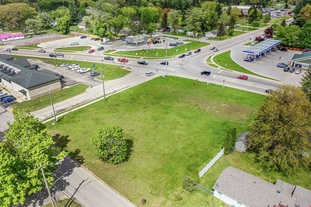 Corner Parcel Commercial Development Opportunity
