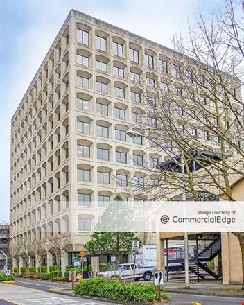 Preview of Office space for Rent at 975 Oak Street