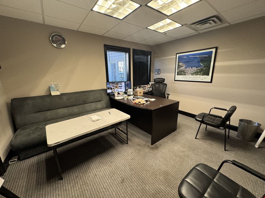 Auto Body Repair Business with Real Estate For Sale