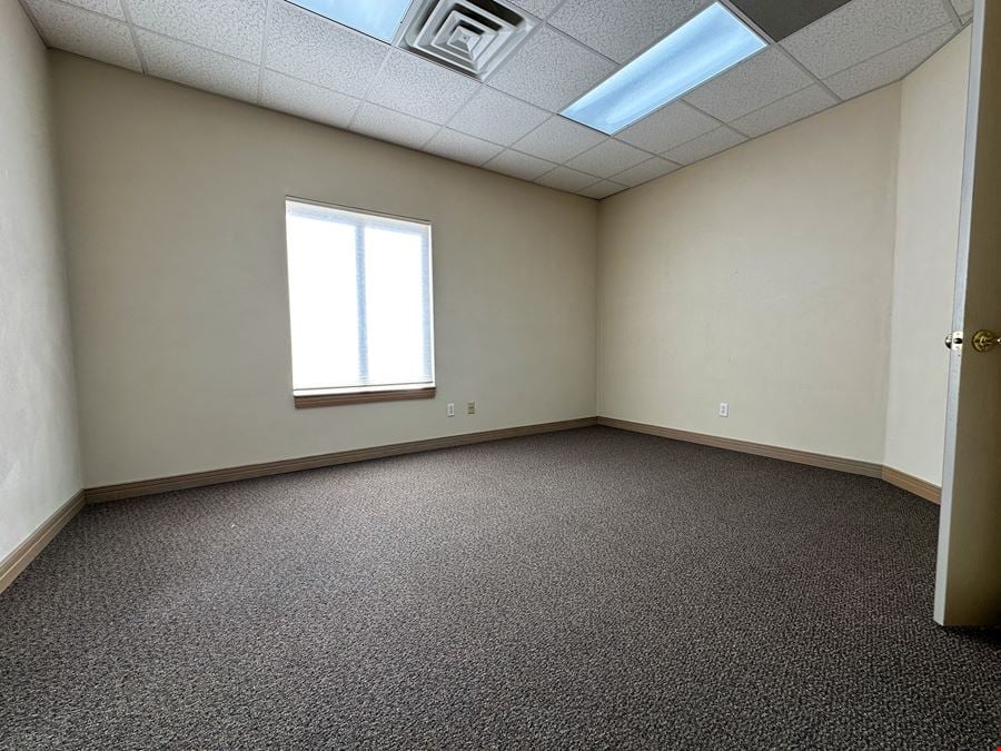 2609 Montega Dr