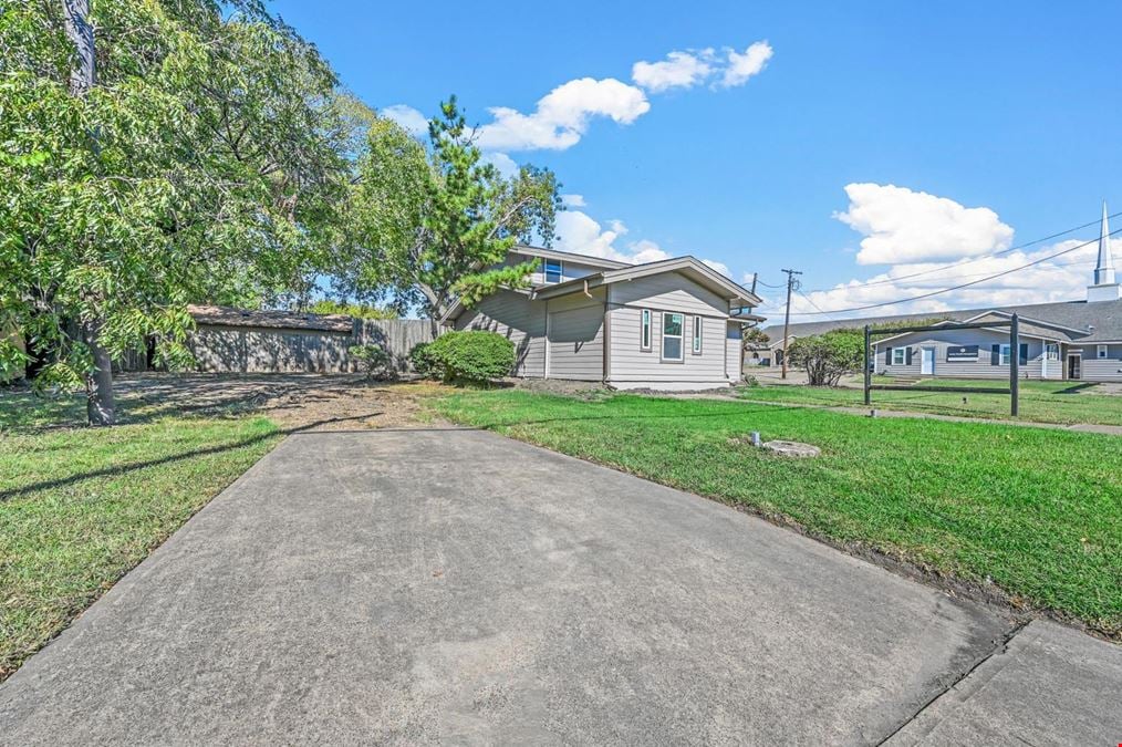 Newly Renovated Office for Lease in Downtown Kaufman