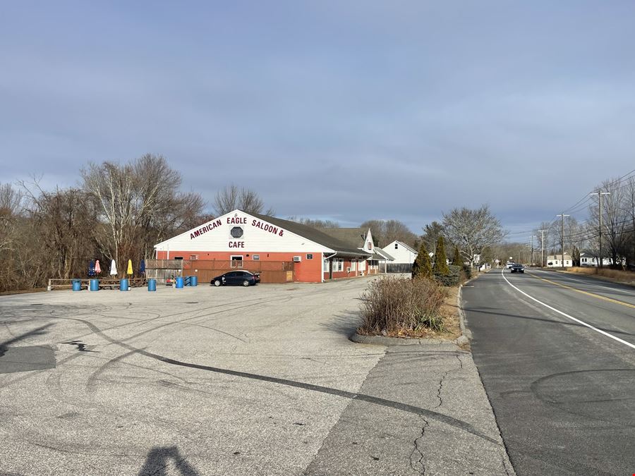 The Shops at Route 32