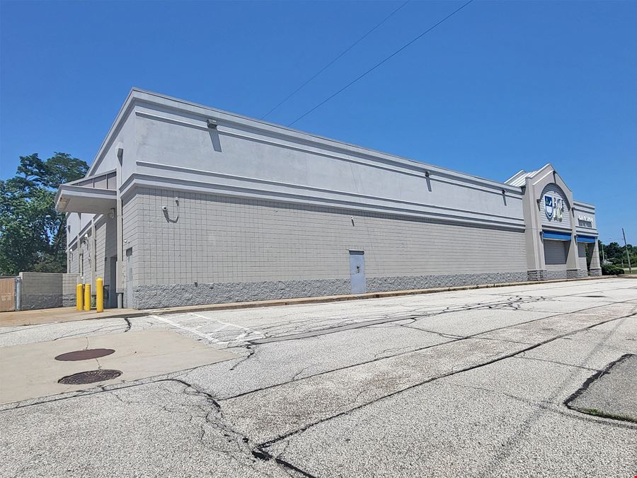 11,540± SF Freestanding Building On 1.6± Acres
