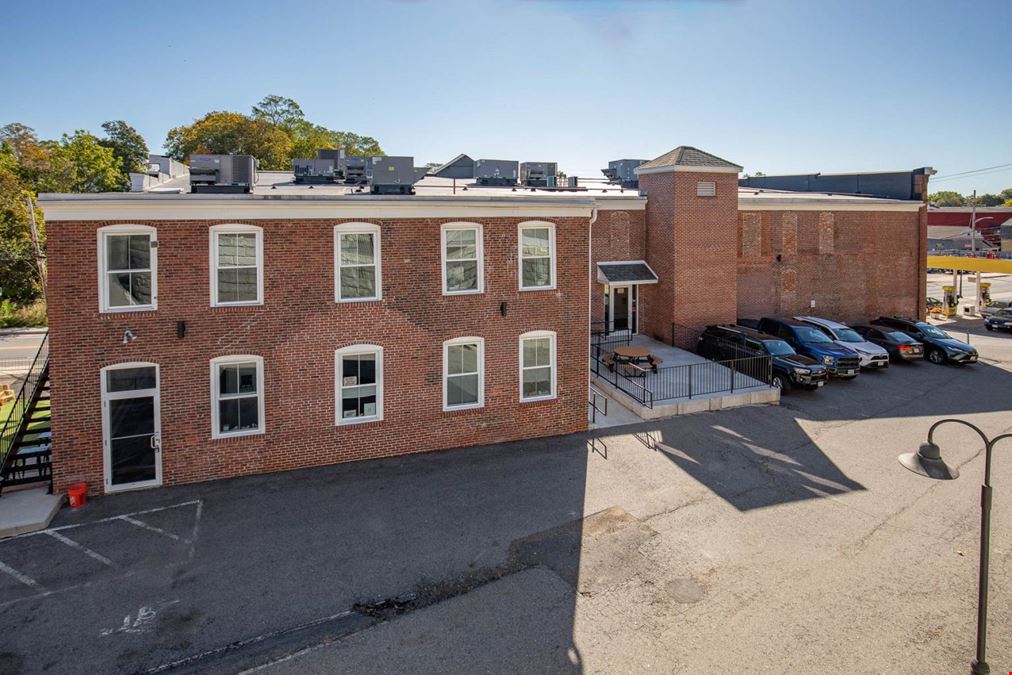 Office or Retail Space in Downtown Amesbury