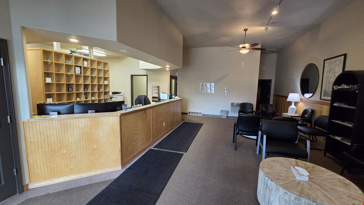 3456 E 17th St, Suite 125