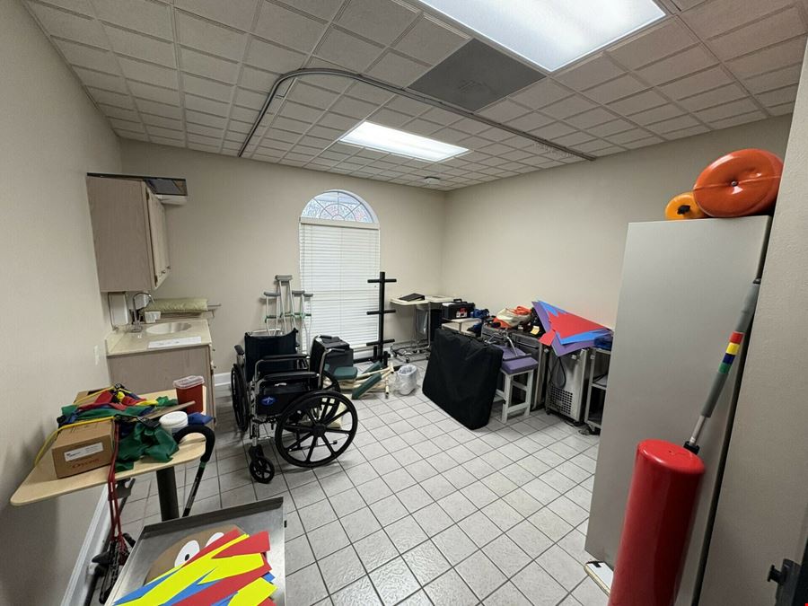 Niceville, FL Medical/Physical Therapy Space for Lease