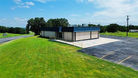 Preview of commercial space at 1020 N Eisenhower Pkwy