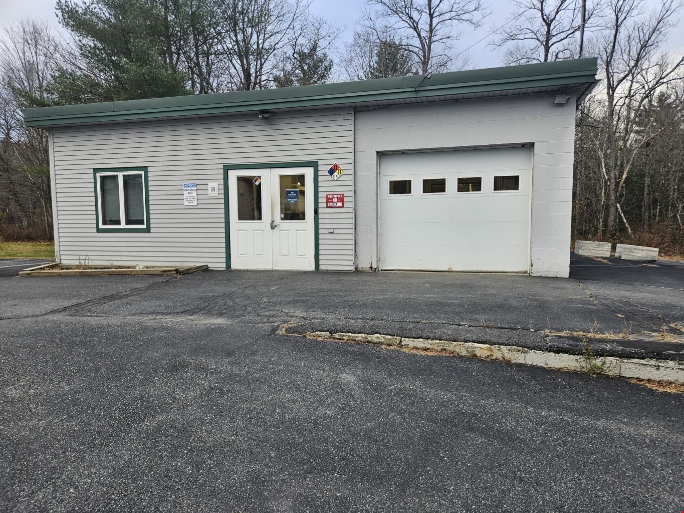 240 Meriden Rd
