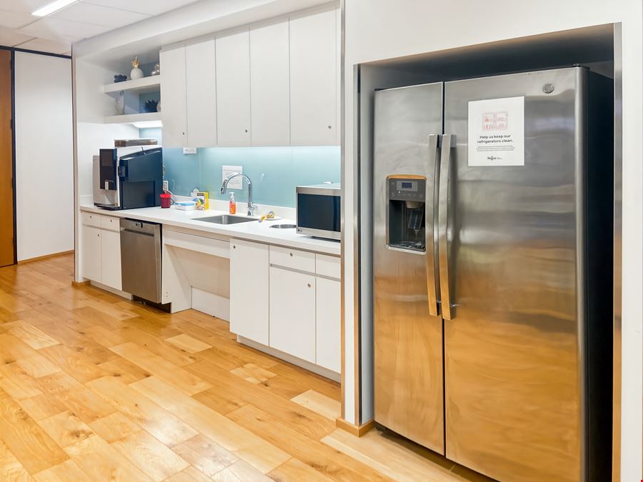Regus - Houston - Park Ten Place