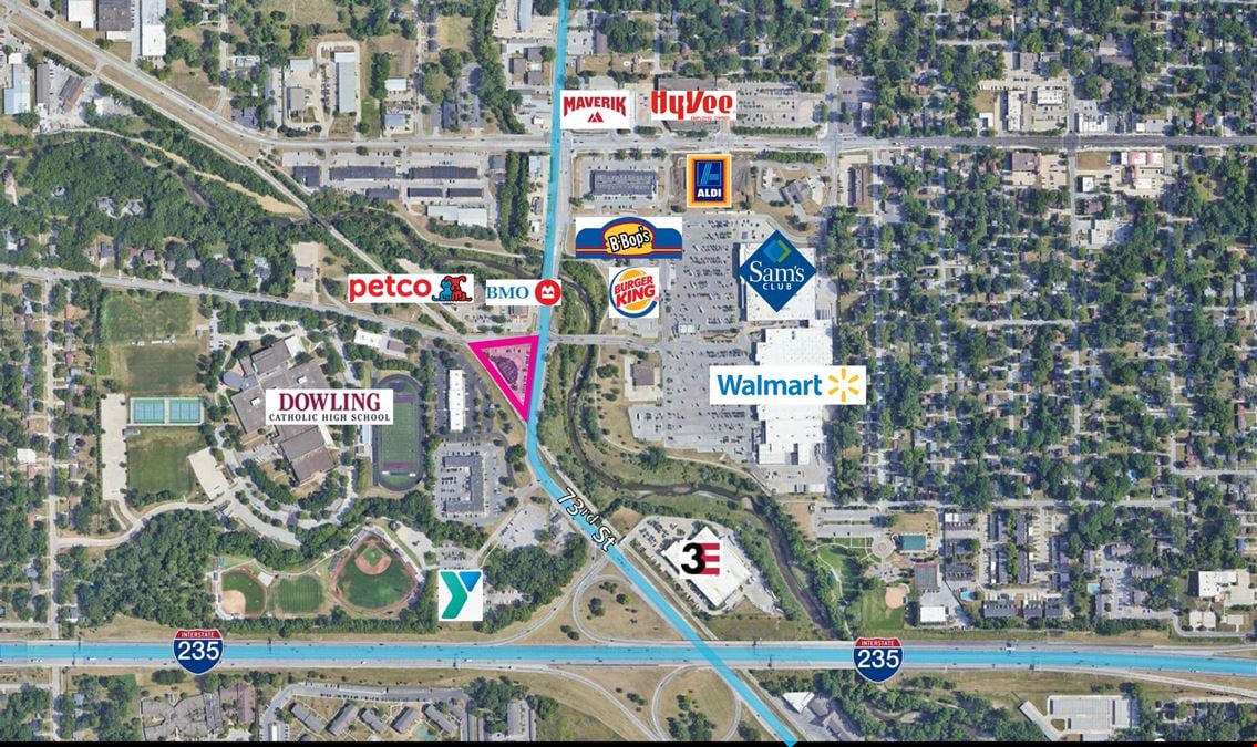 Shoppes on 73rd