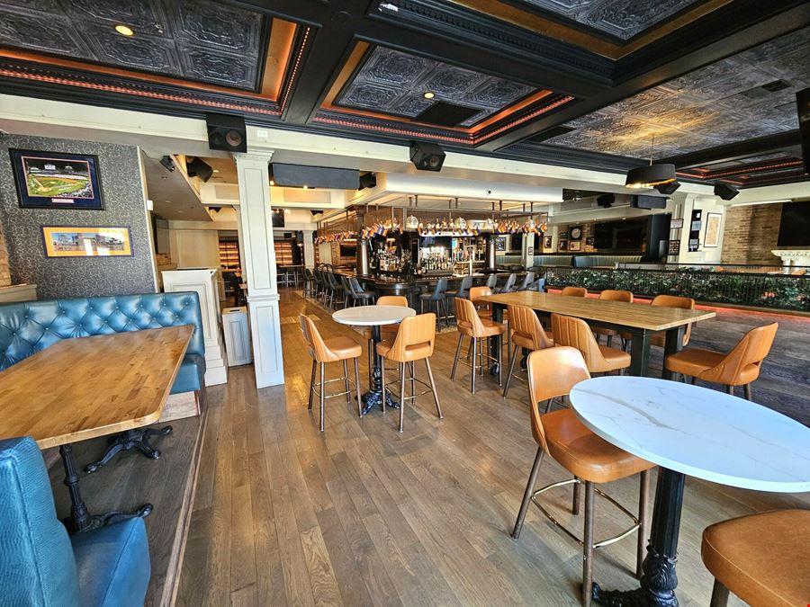 LG's Bar & Kitchen