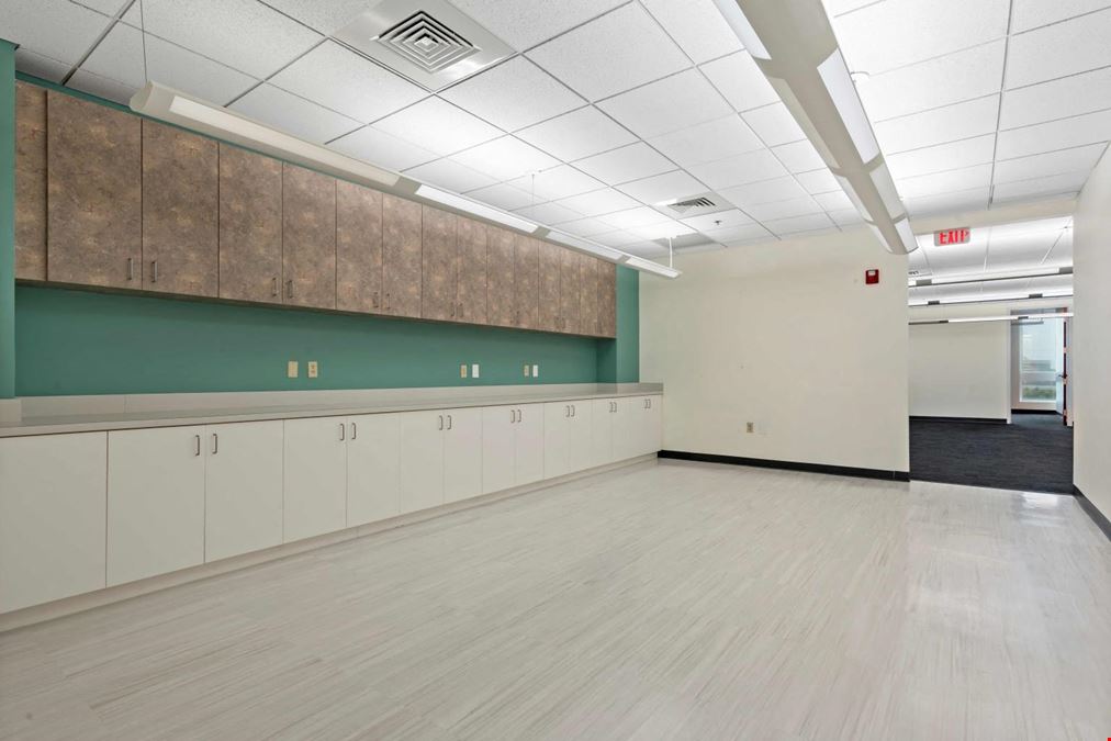 3501 SW 160th Avenue (R065)