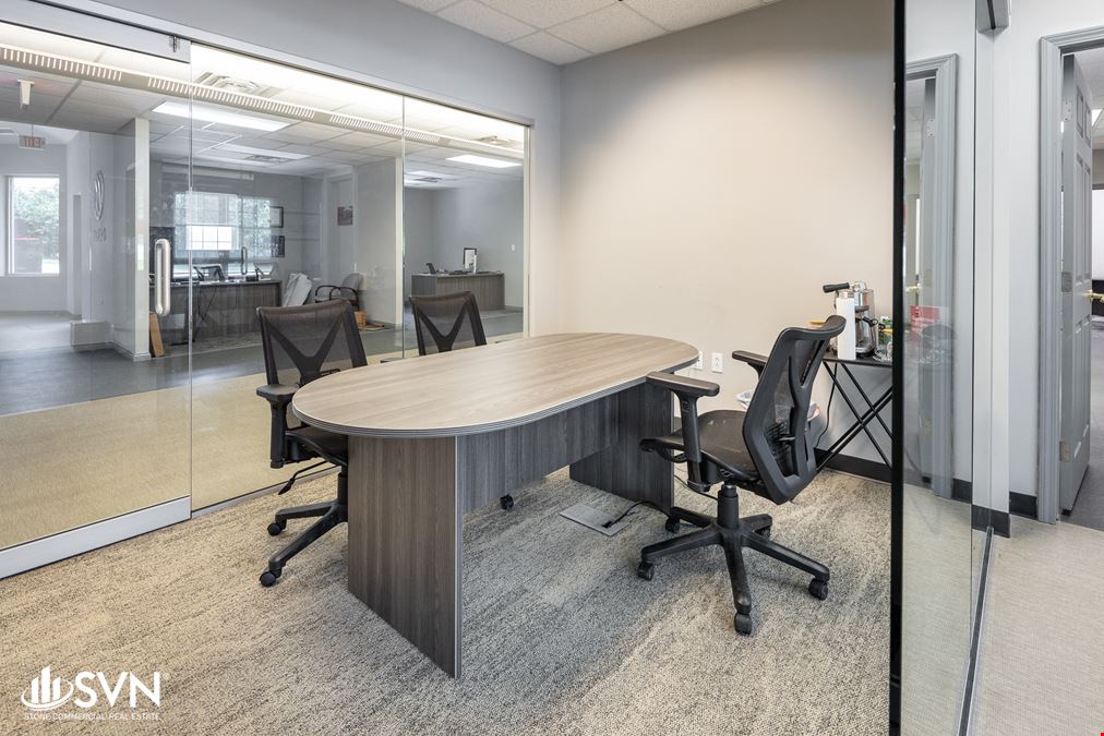 For Sale: 6,800 SF Office / Industrial Building