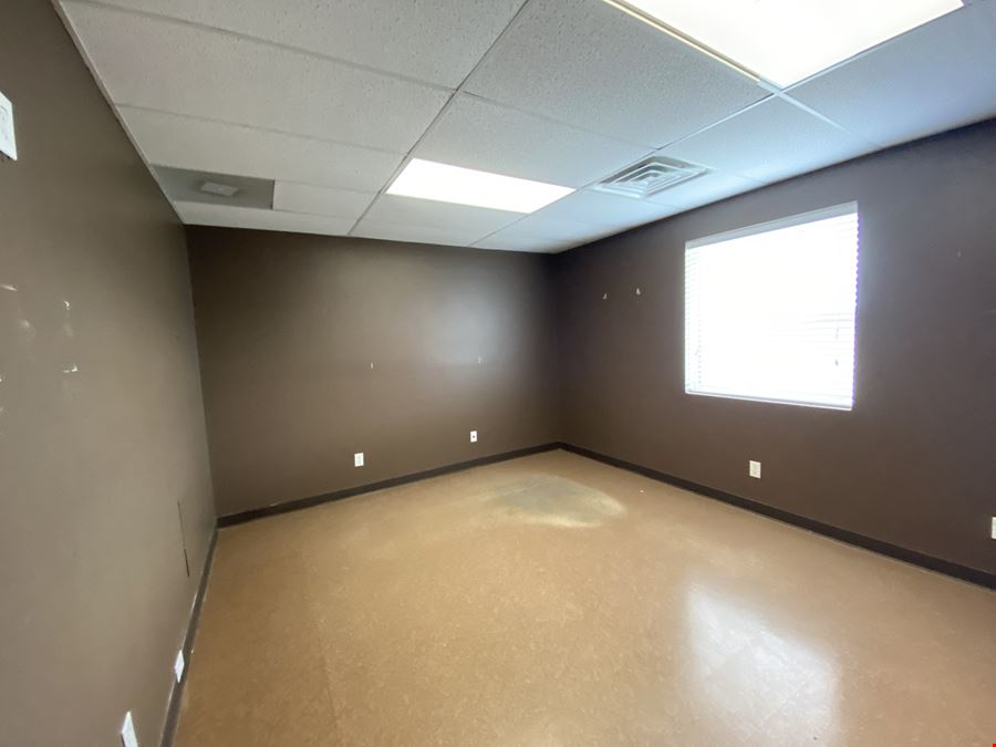 47 E Kenyon Rd