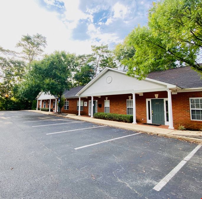 Pinewood Professional Center