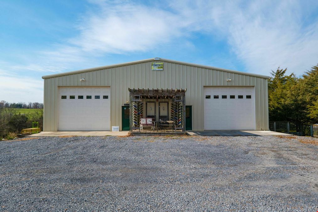 UNIQUE WAREHOUSE AND/OR RETAIL SPACE AVAILABLE