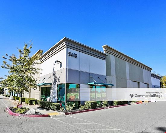 Preview of Industrial space for Rent at 8413 Washington Blvd