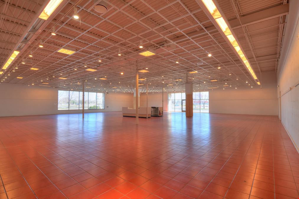 Free Standing Retail Facility