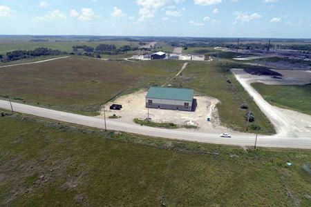 Preview of Industrial space for Rent at Industrial Park Road