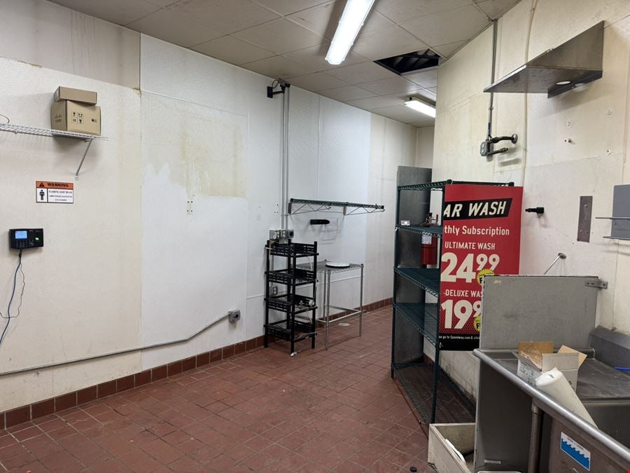 Waite Park Former Convenience Store