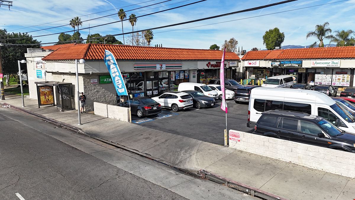 7-Eleven Anchored Strip Center