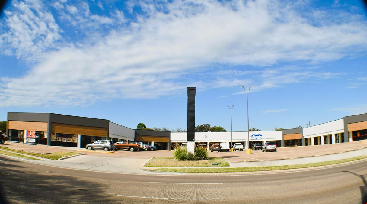 VICTORY SHOPS AT PARKWAY VILLAGE
