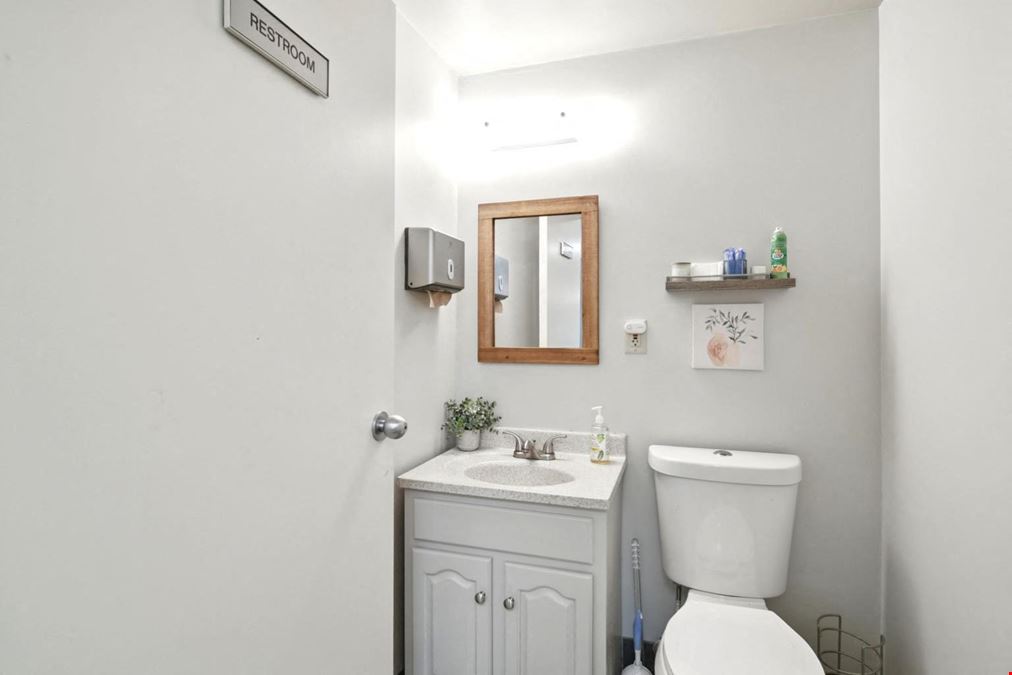 First-Floor Professional Office Condo