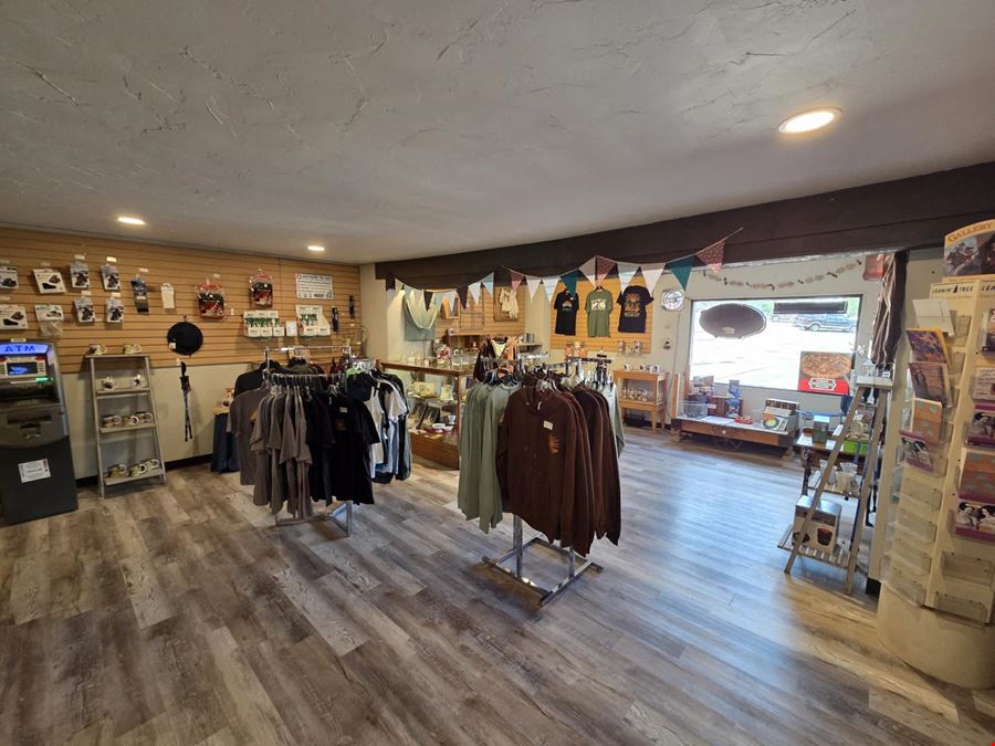 Ferncliff Retail Center