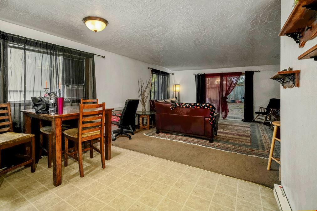 2486-2488 Wintergreen Ave NW