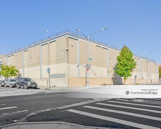 Preview of Industrial space for Rent at 300 Liberty Avenue