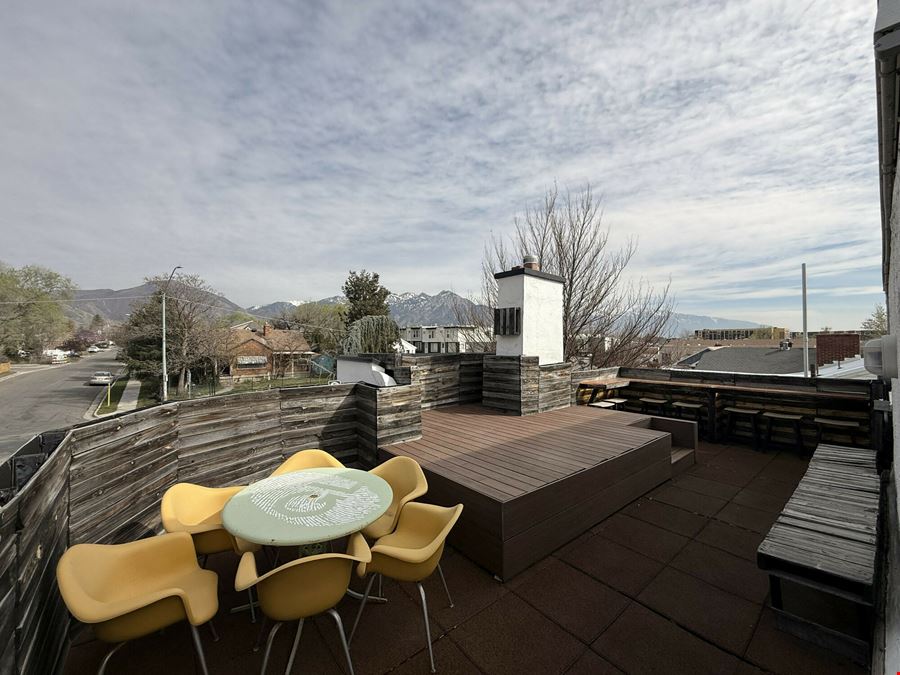 2834 S Highland Dr
