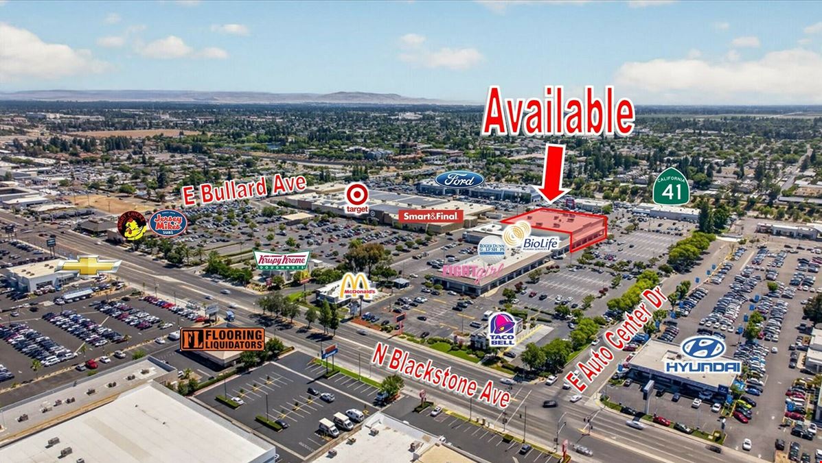 ±67,259 SF Blackstone Ave Retail Building