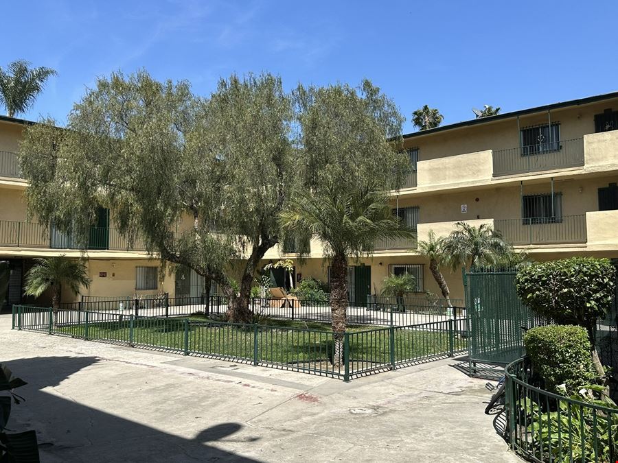 Euclid Manor