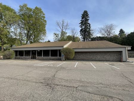 Preview of Retail space for Rent at 3542 Shoreline Dr