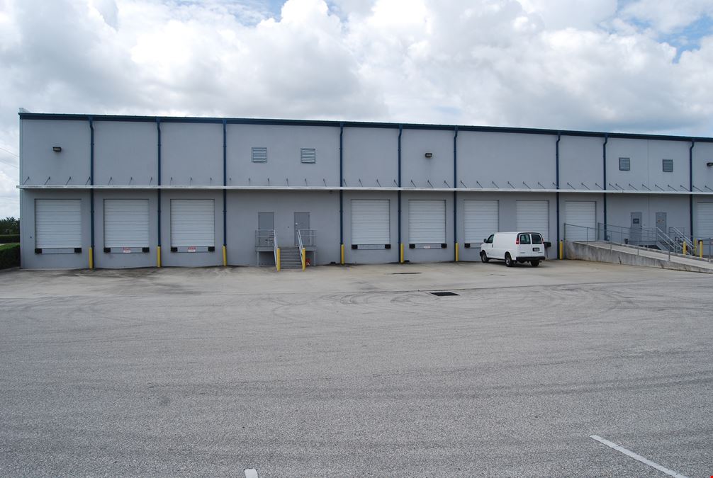 290 Springview Commerce Dr