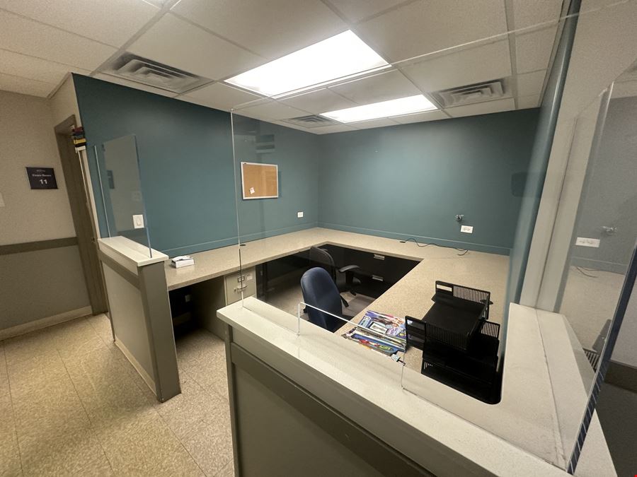 Logan Square Medical Facility For Lease