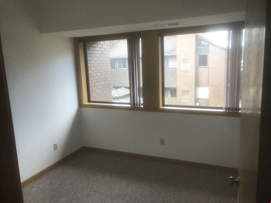 4125 Okemos Rd Unit 22
