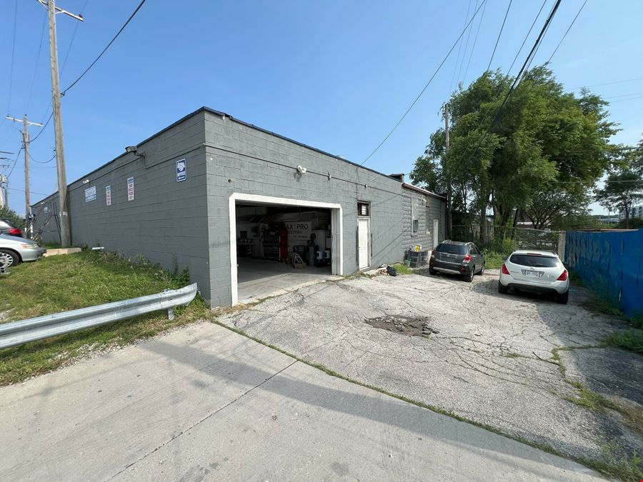 1800 S 1st St, 1803, 1823-1825 S Kinnickinnic Ave
