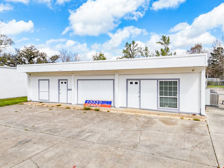 ±7,500 SF Climate-Controlled Office/Warehouse on S Choctaw Dr