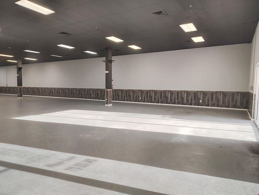 Retail Space at Seawind Plaza