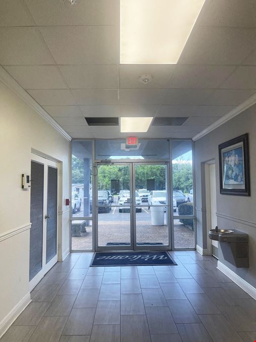 Pascagoula Professional Building - One Space Remaining!