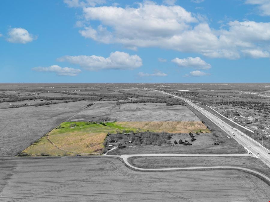 Land for Lease on I-35E