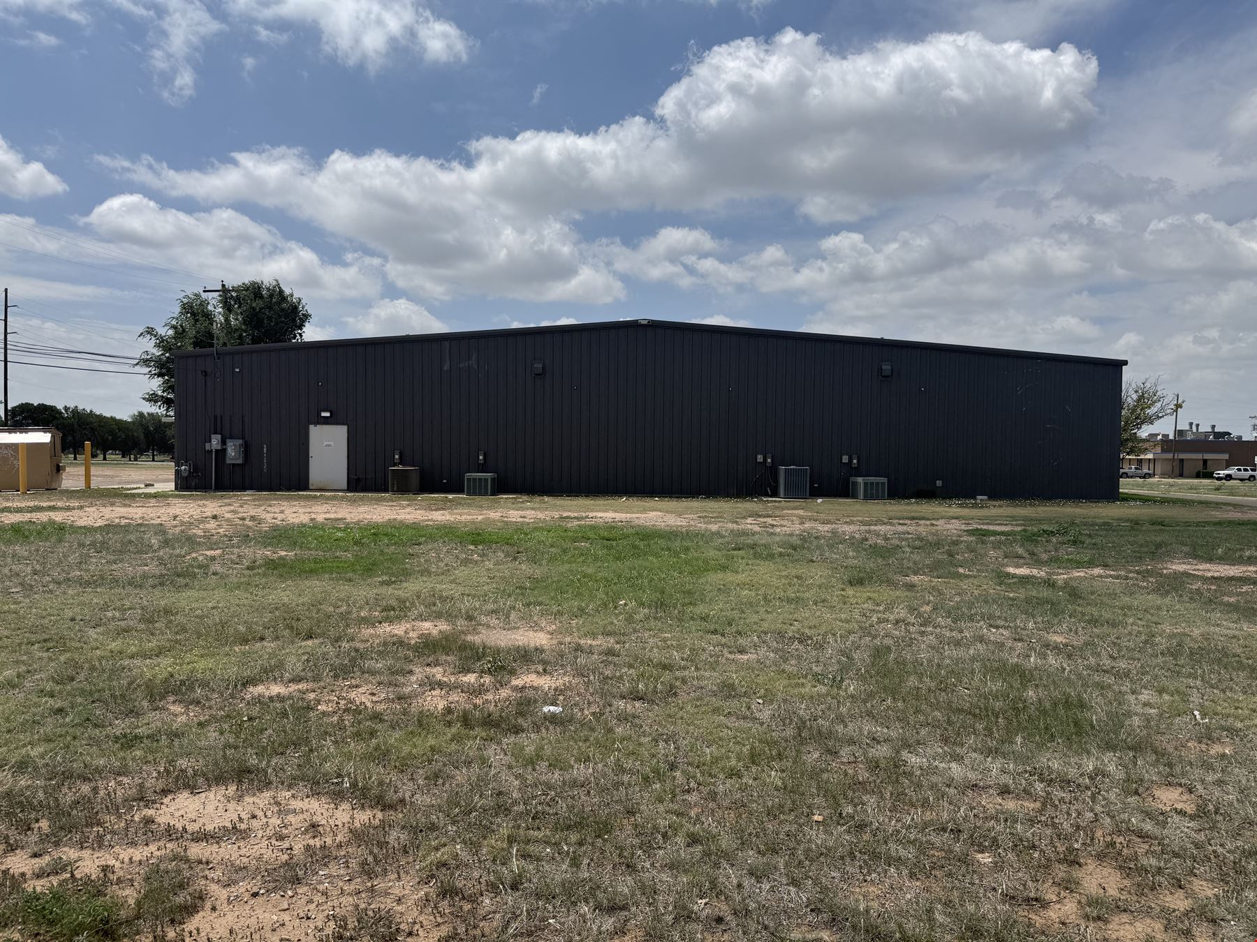 Former Family Dollar 