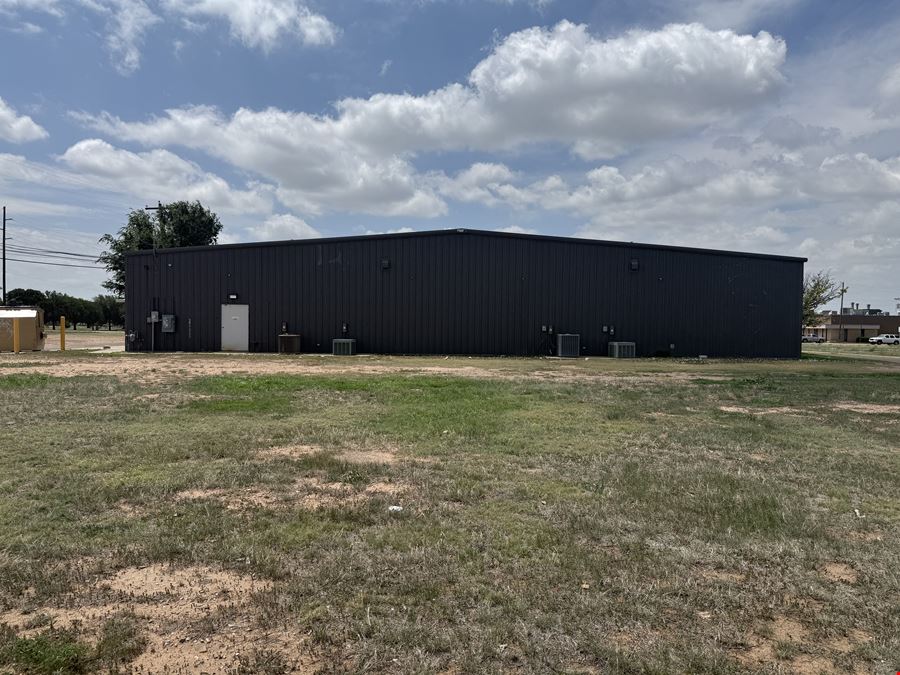 Former Family Dollar 
