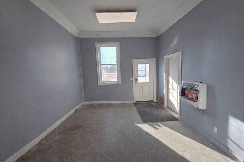 241 Erie St