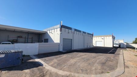 Preview of Industrial space for Sale at 1913 N Rosemont