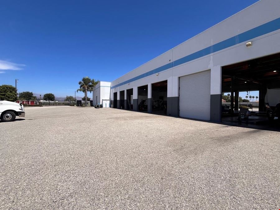 2200 Auto Center Drive