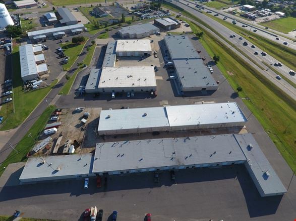 Preview of Industrial space for Rent at 2500 N Moore Ave