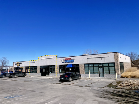 Preview of commercial space at 4005 Twin Creek Dr
