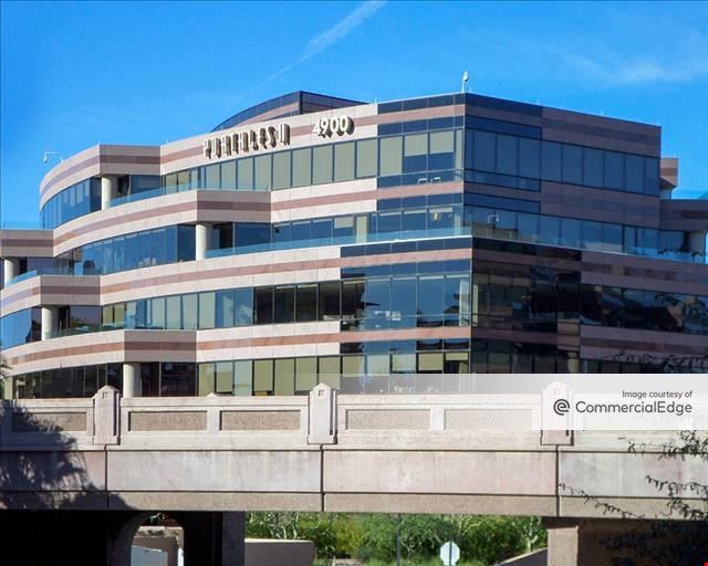 Portales Corporate Center II